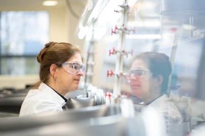 Woman scientist in lab