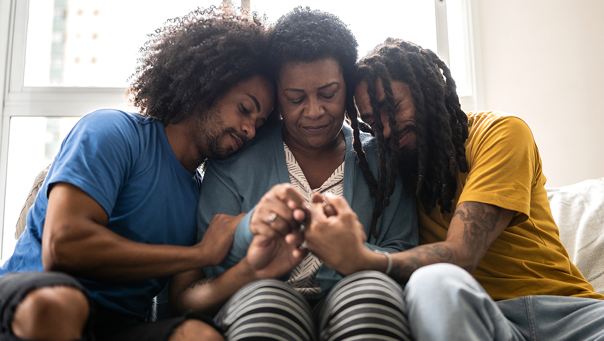 Family holding each other hand