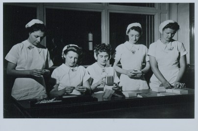 Employees Packaging Penicillin